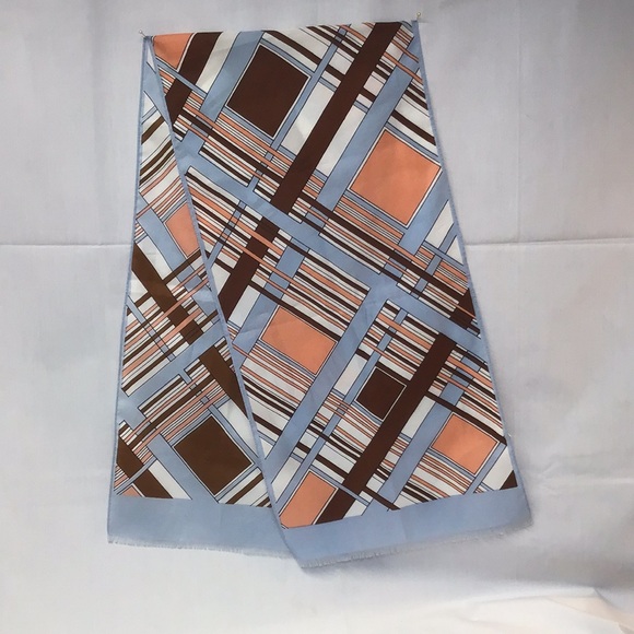 Vintage Italy scarf about 11" by 47" Great for hair tie, belt or around neck - Picture 2 of 4